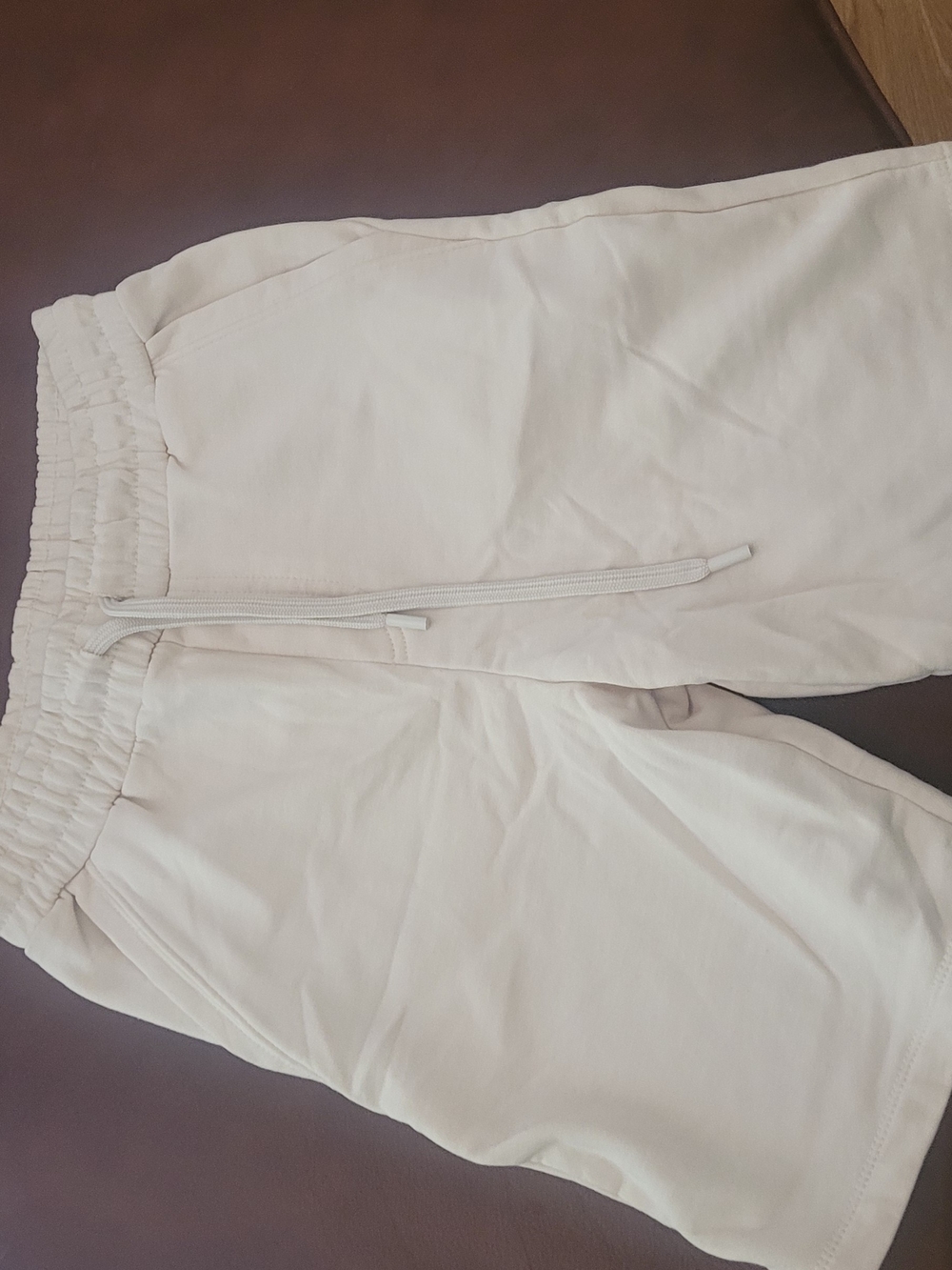 Zara Women's Cream Elastic Waist Jogger Shorts